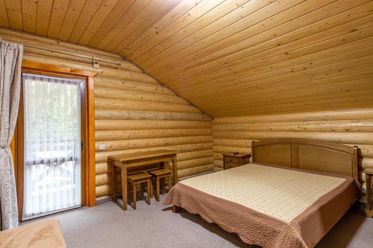 Arnika Hotel Bukovel Eksteriør billede