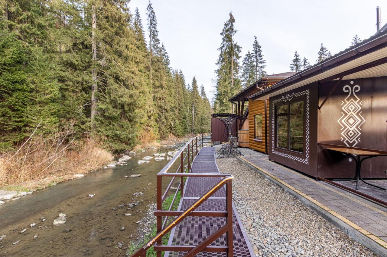 Arnika Hotel Bukovel Eksteriør billede